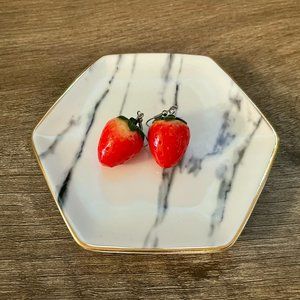 "Strawberry berry" Earrings!!